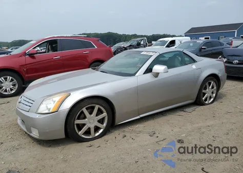 2004 Cadillac Xlr из США, поврежденный, VIN 1G6YV34A245603827